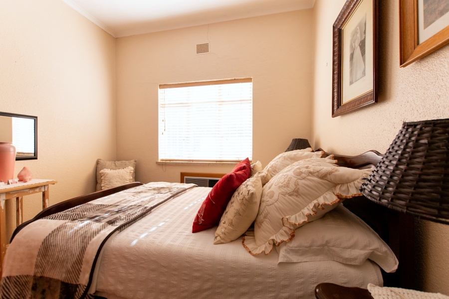 4 Bedroom Property for Sale in Ongegund Village Western Cape